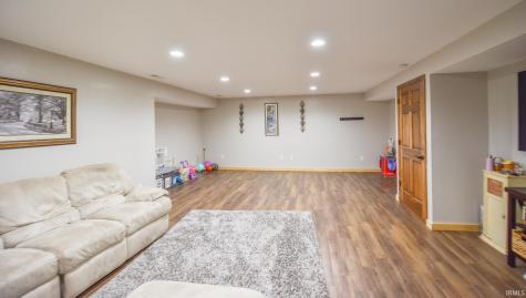 904 Nicholas Trail Fremont IN 46737