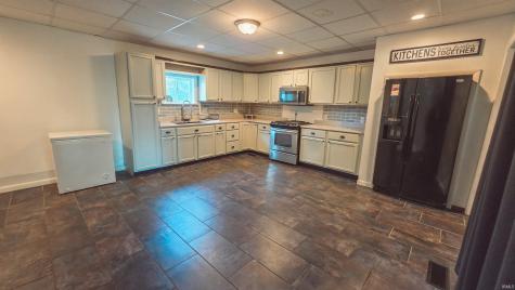 4001 Kratzville Road Evansville IN 47710