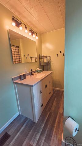 4001 Kratzville Road Evansville IN 47710