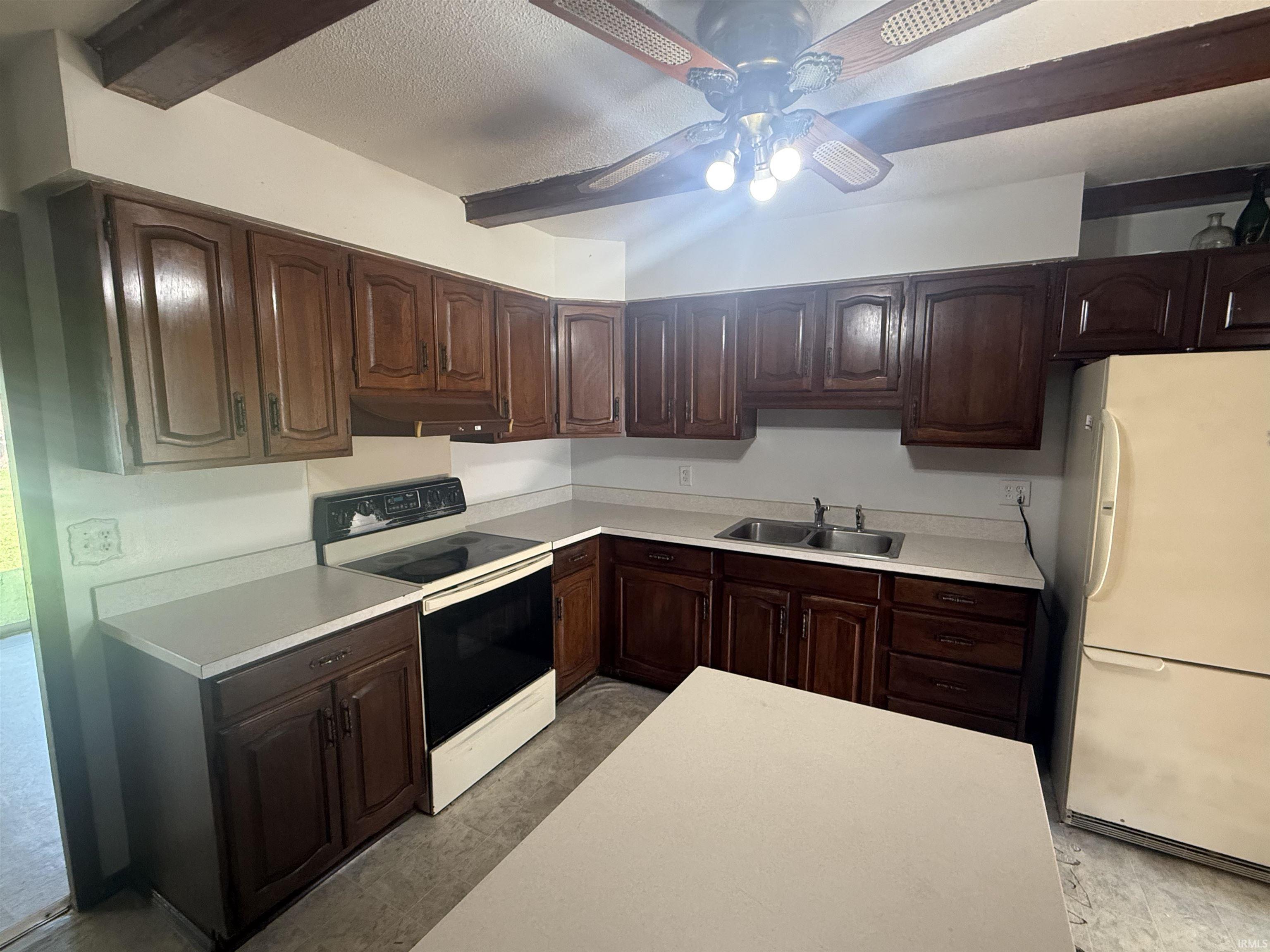 117 N Riverside Boulevard Goshen IN 46526