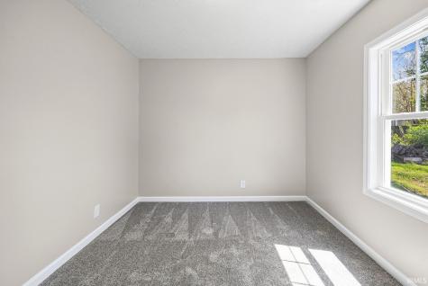 17 Brazos Circle Lafayette IN 47909