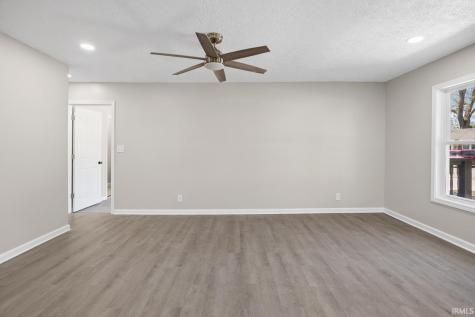 17 Brazos Circle Lafayette IN 47909