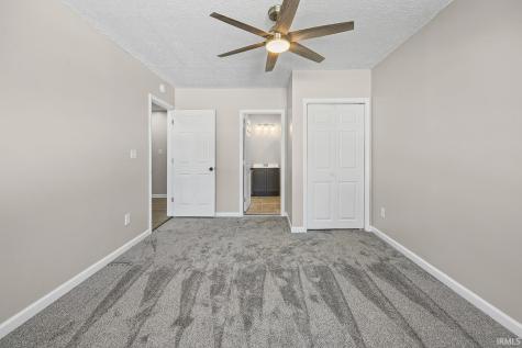 17 Brazos Circle Lafayette IN 47909