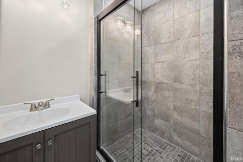 17 Brazos Circle Lafayette IN 47909