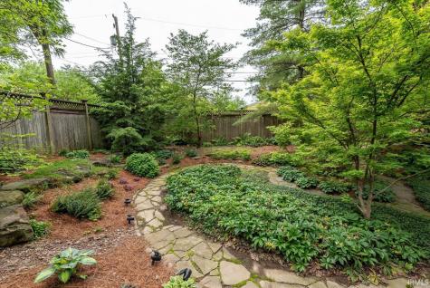 1016 E Maxwell Lane Bloomington IN 47401