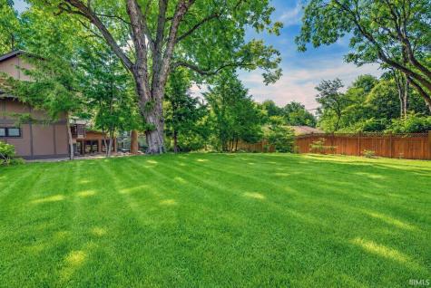 1016 E Maxwell Lane Bloomington IN 47401