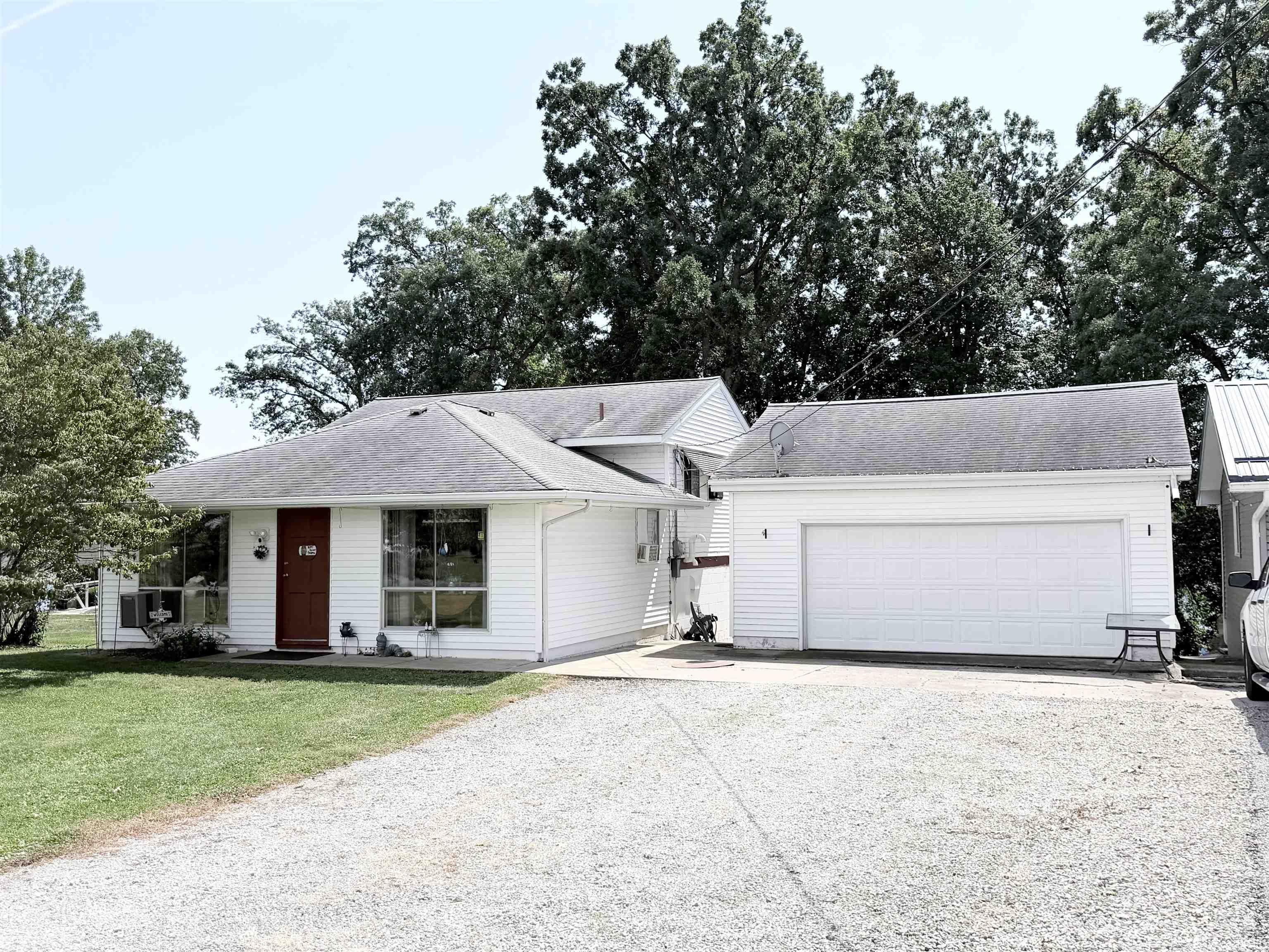 14977 12th Road Plymouth IN 46563