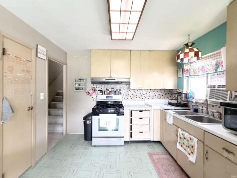 14977 12th Road Plymouth IN 46563