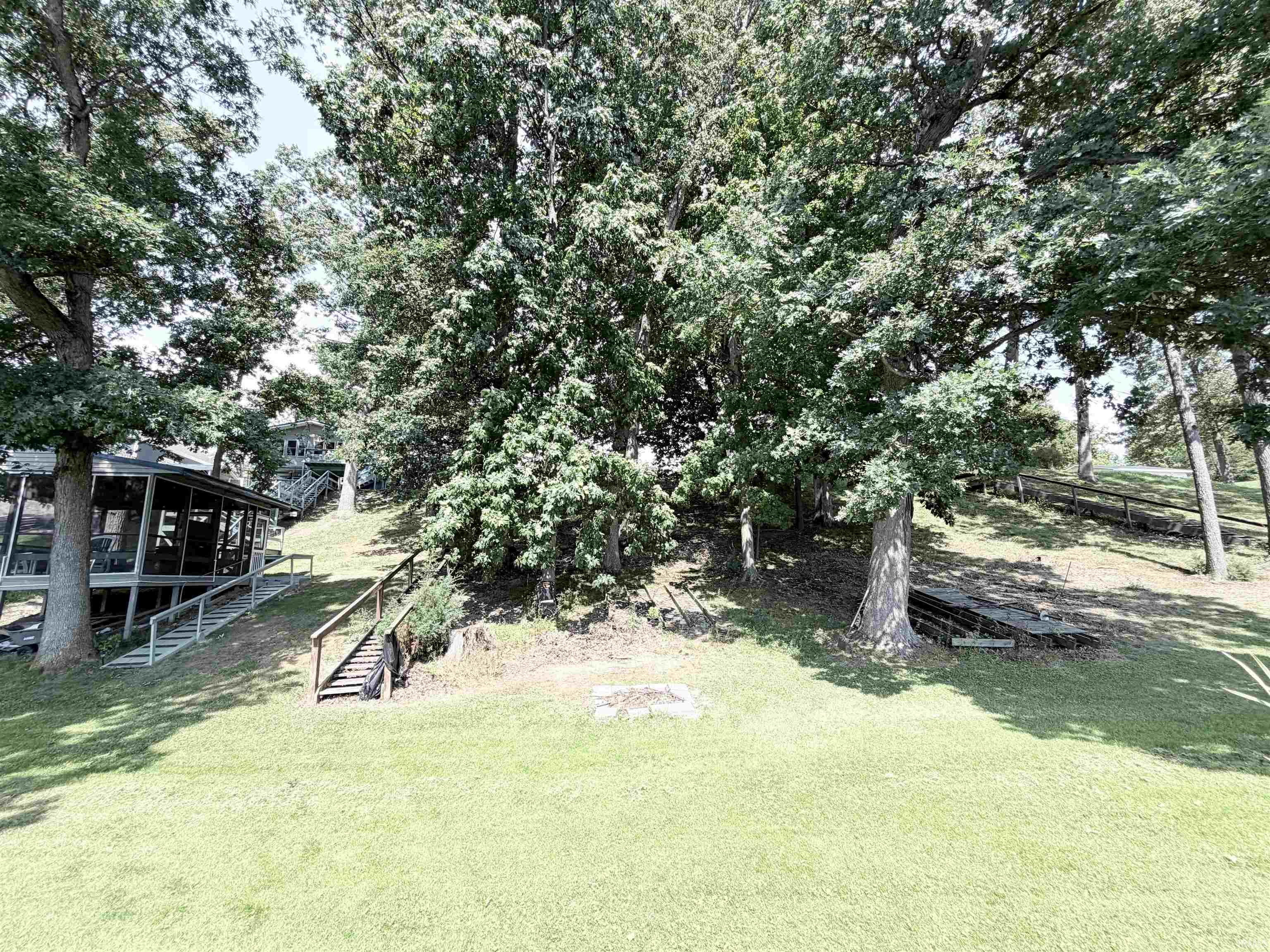 14977 12th Road Plymouth IN 46563