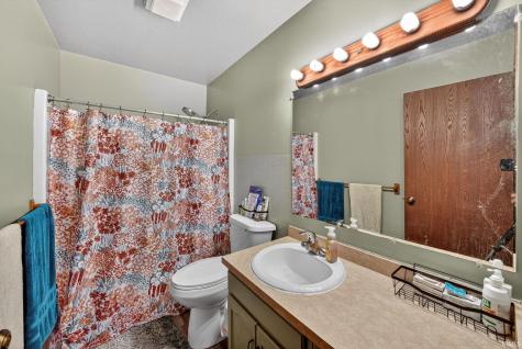 53601 Hyde Park Drive Bristol IN 46507