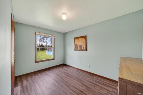 53601 Hyde Park Drive Bristol IN 46507