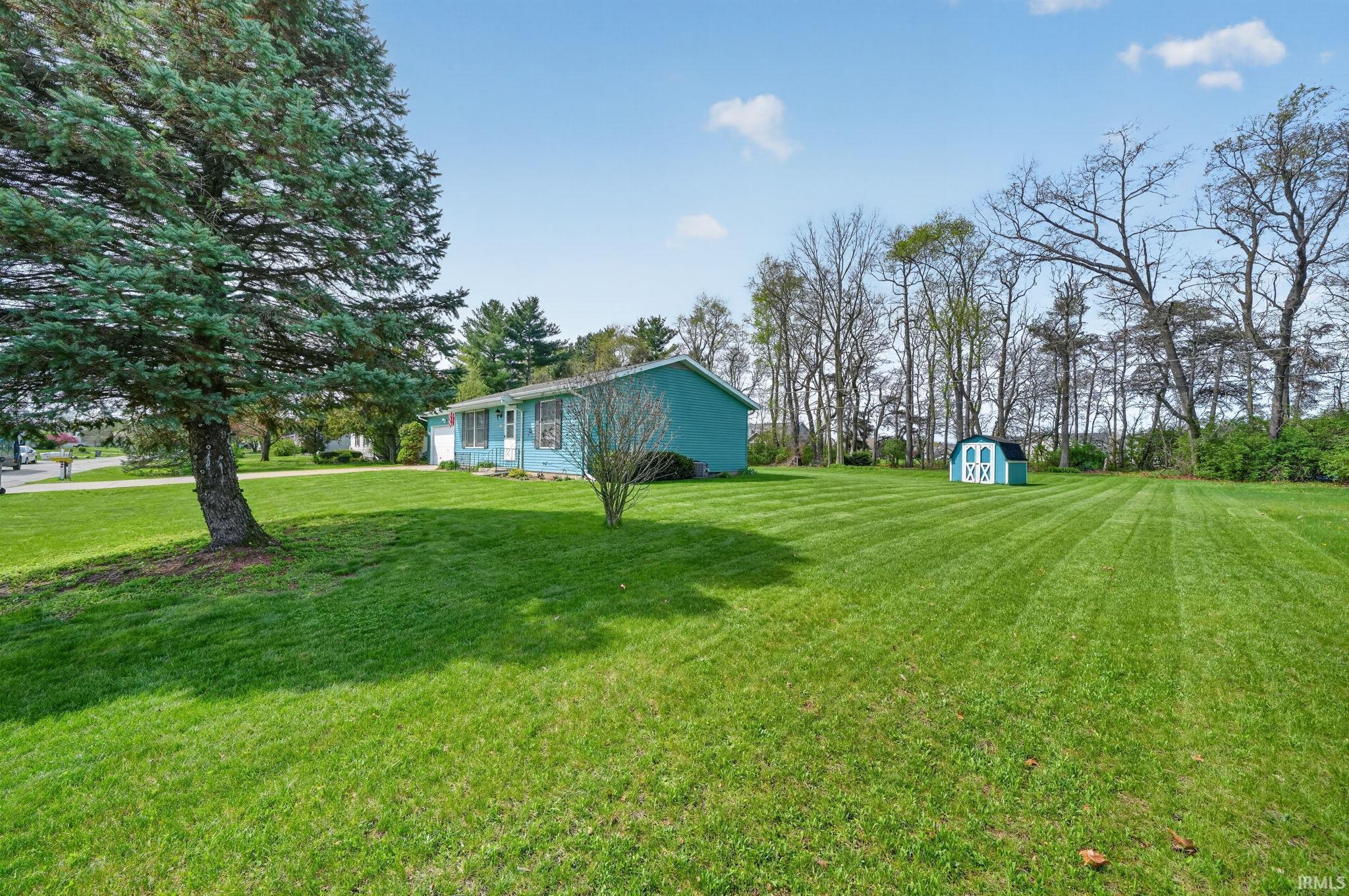 53601 Hyde Park Drive Bristol IN 46507