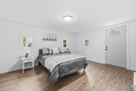 3240 W Shoreline Drive Columbia City IN 46725