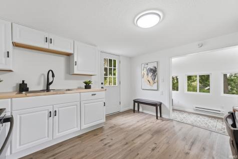 3240 W Shoreline Drive Columbia City IN 46725