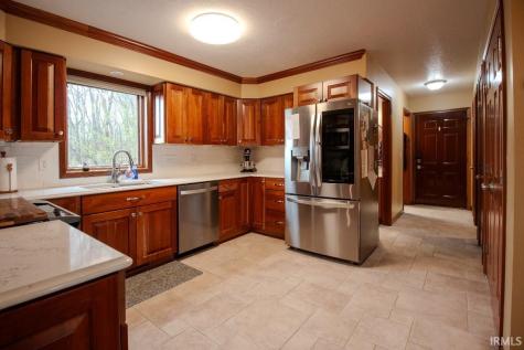 3930 N 40 E Angola IN 46703