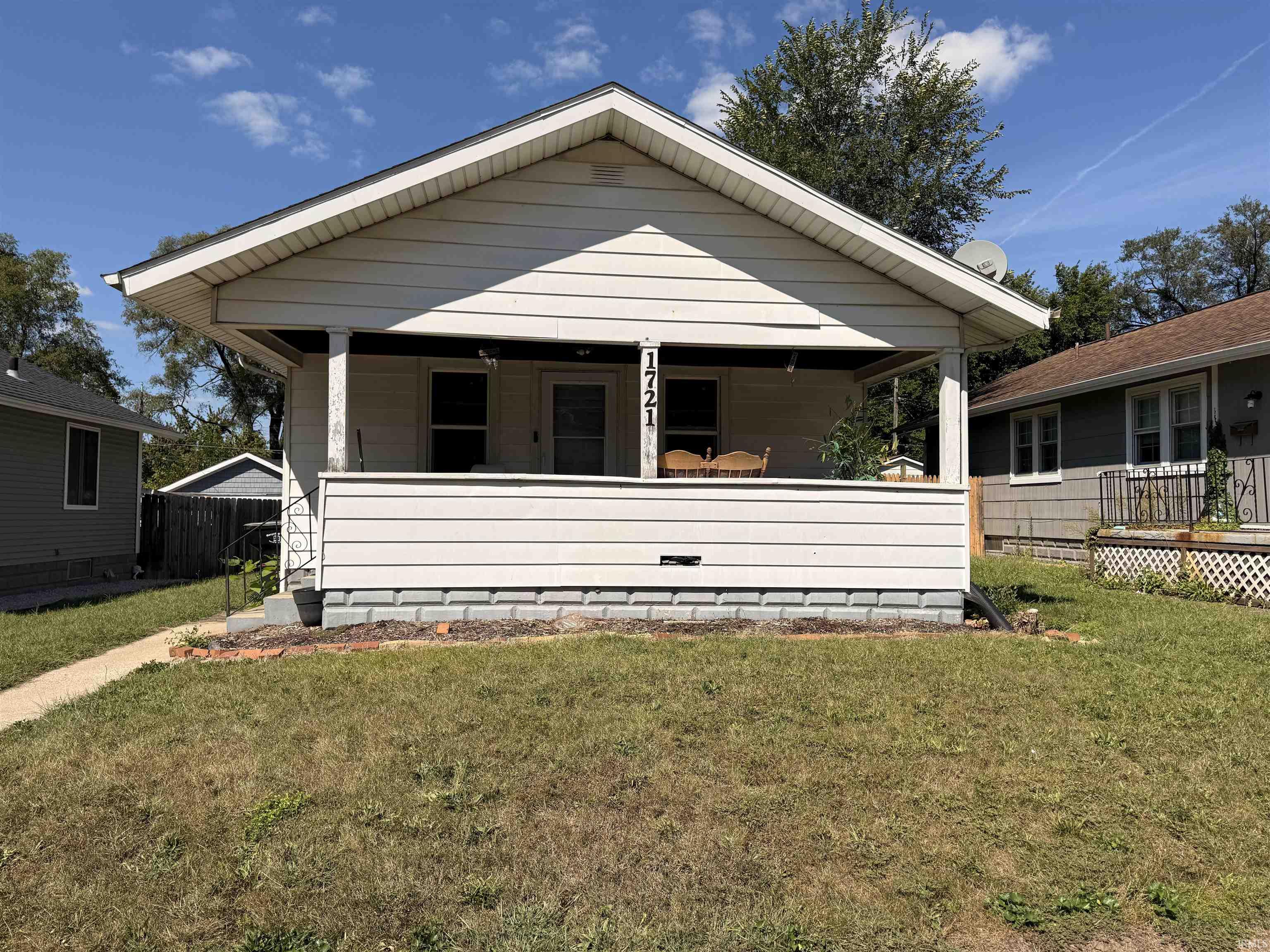 1721 E Donald St Street South Bend IN 46613