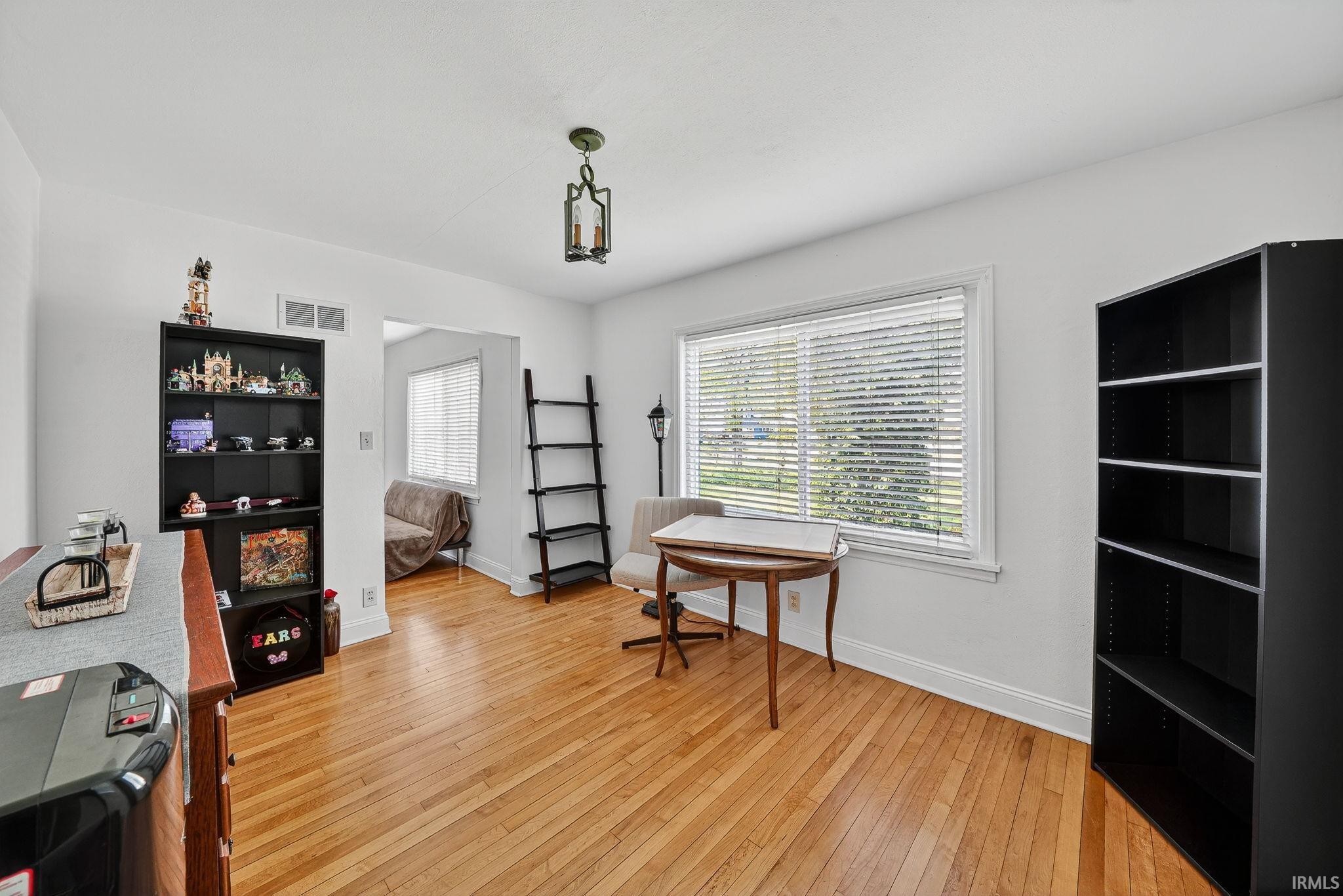 3320 Oakcrest Drive South Bend IN 46615