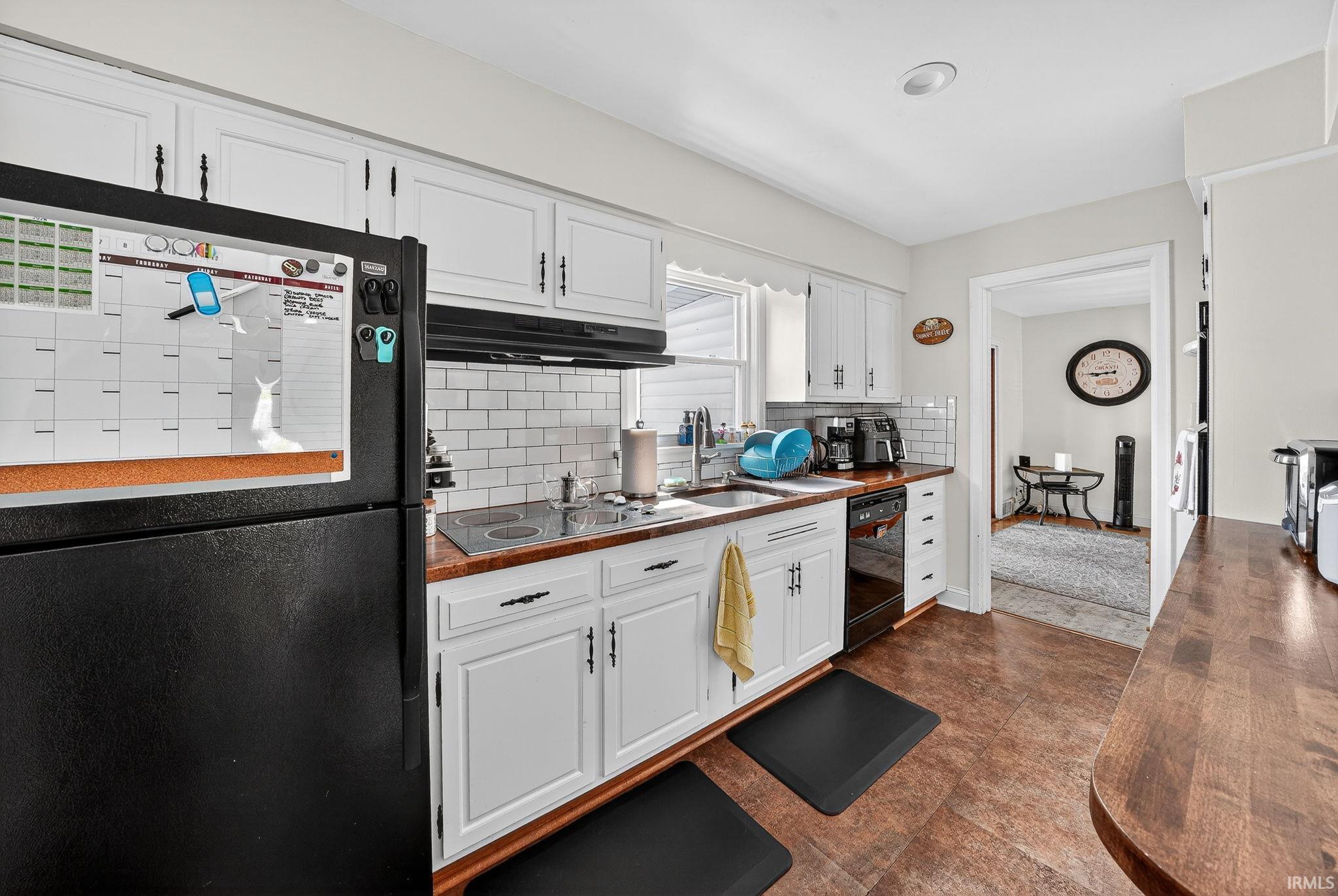 3320 Oakcrest Drive South Bend IN 46615
