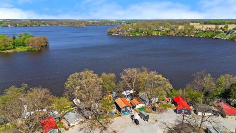 11751 W Pirates Roost Road Monticello IN 47960