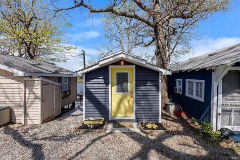 11751 W Pirates Roost Road Monticello IN 47960