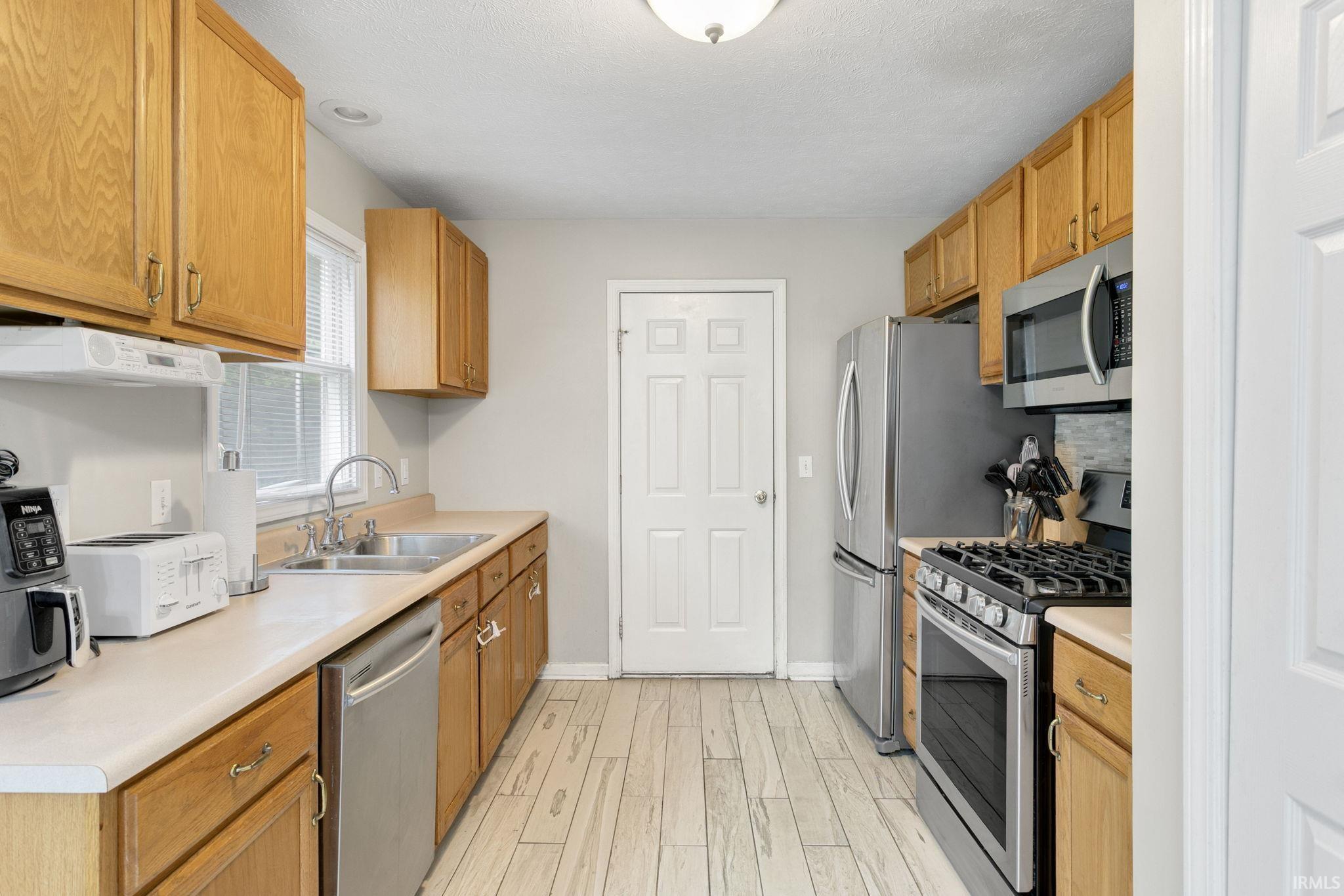 51997 Winter Glen Drive Granger IN 46530
