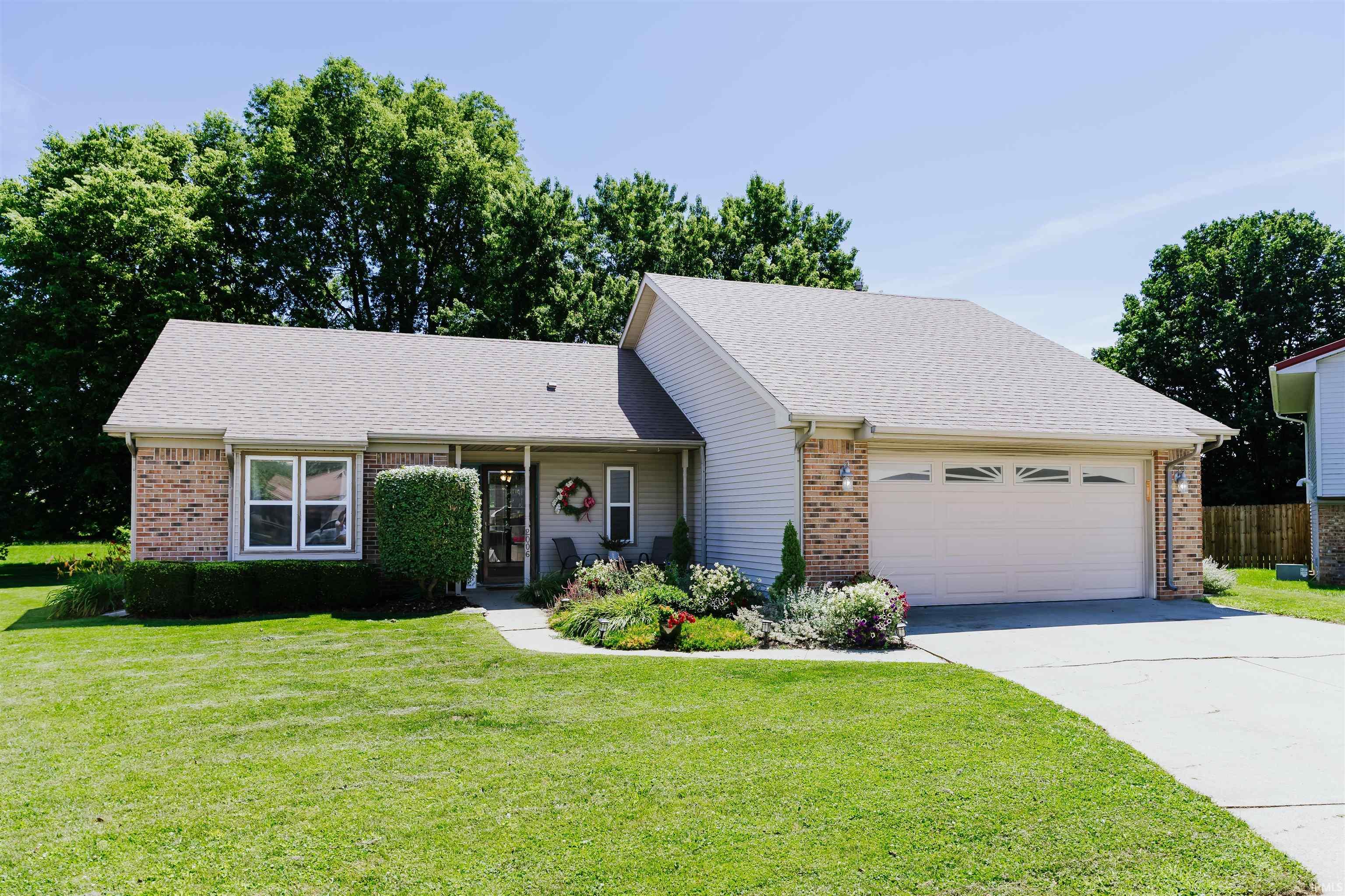2006 Bedford Court Huntington IN 46750