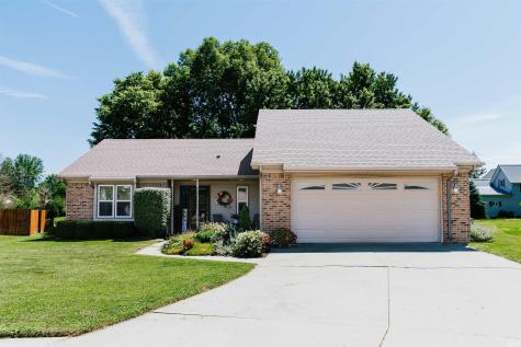 2006 Bedford Court Huntington IN 46750