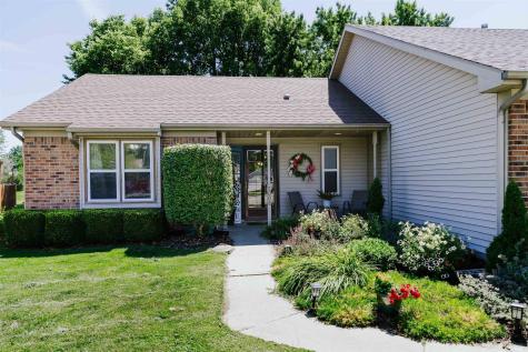 2006 Bedford Court Huntington IN 46750
