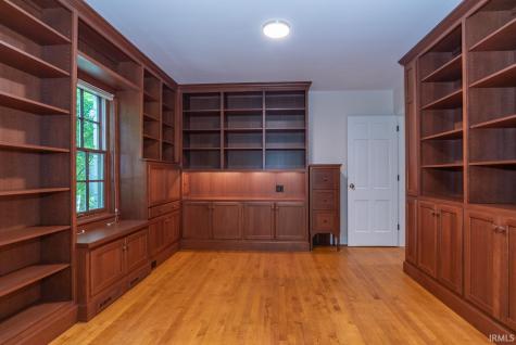 909 S Highland Avenue Bloomington IN 47401
