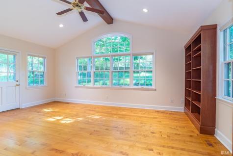 909 S Highland Avenue Bloomington IN 47401