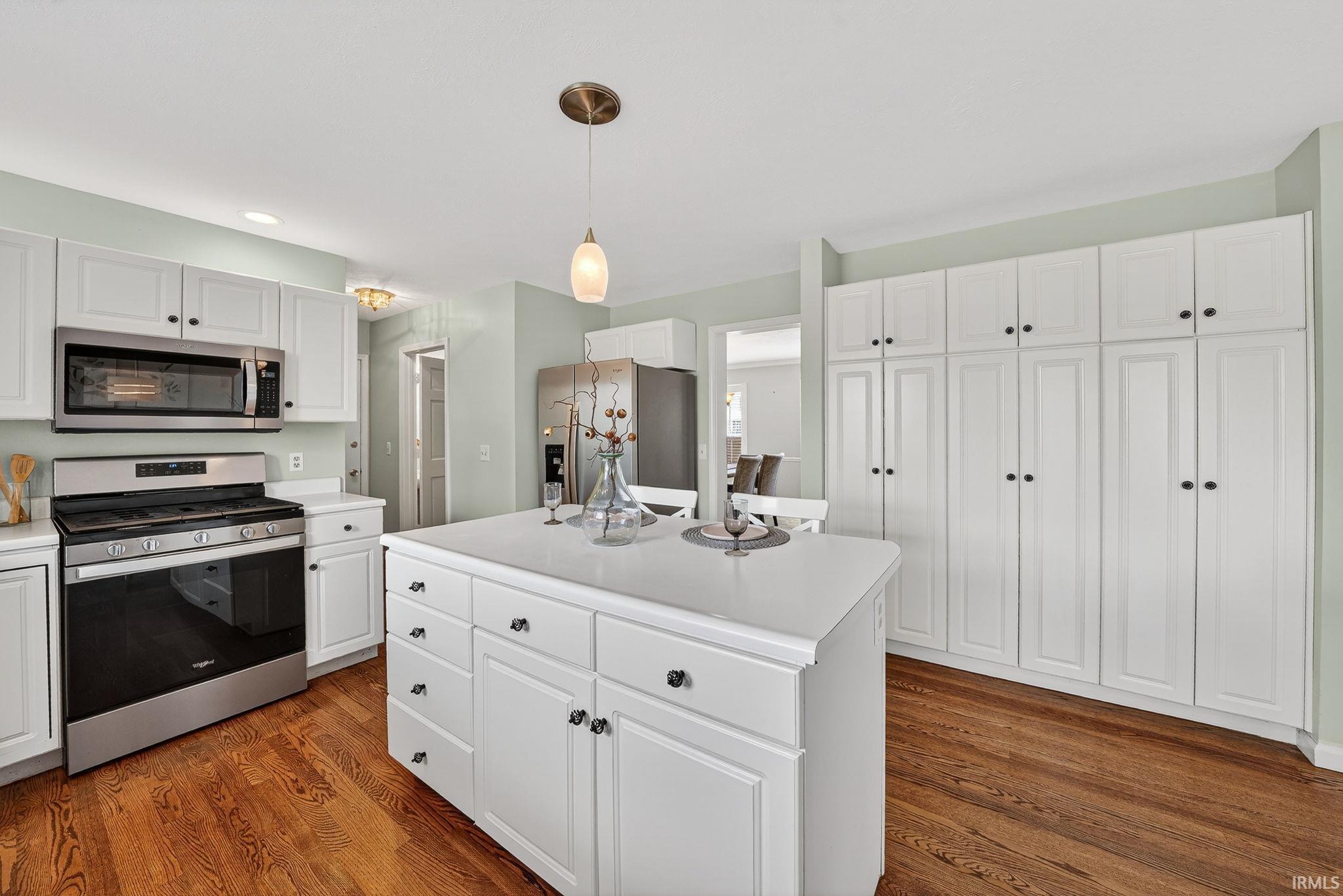 15891 S Lakeshore Drive Granger IN 46530