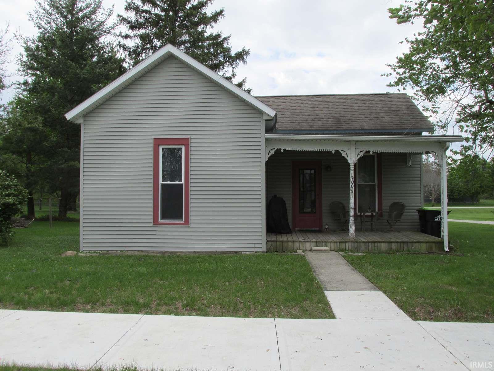 1006 N Wayne Street Warren IN 46792