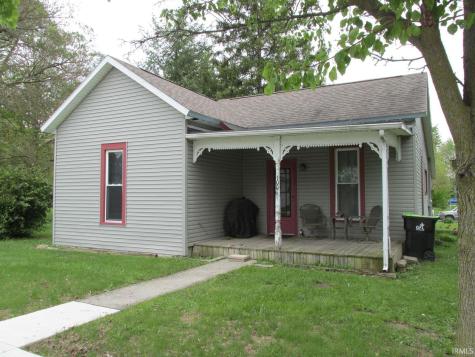 1006 N Wayne Street Warren IN 46792