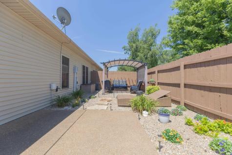 5018 Paddock Drive Evansville IN 47715