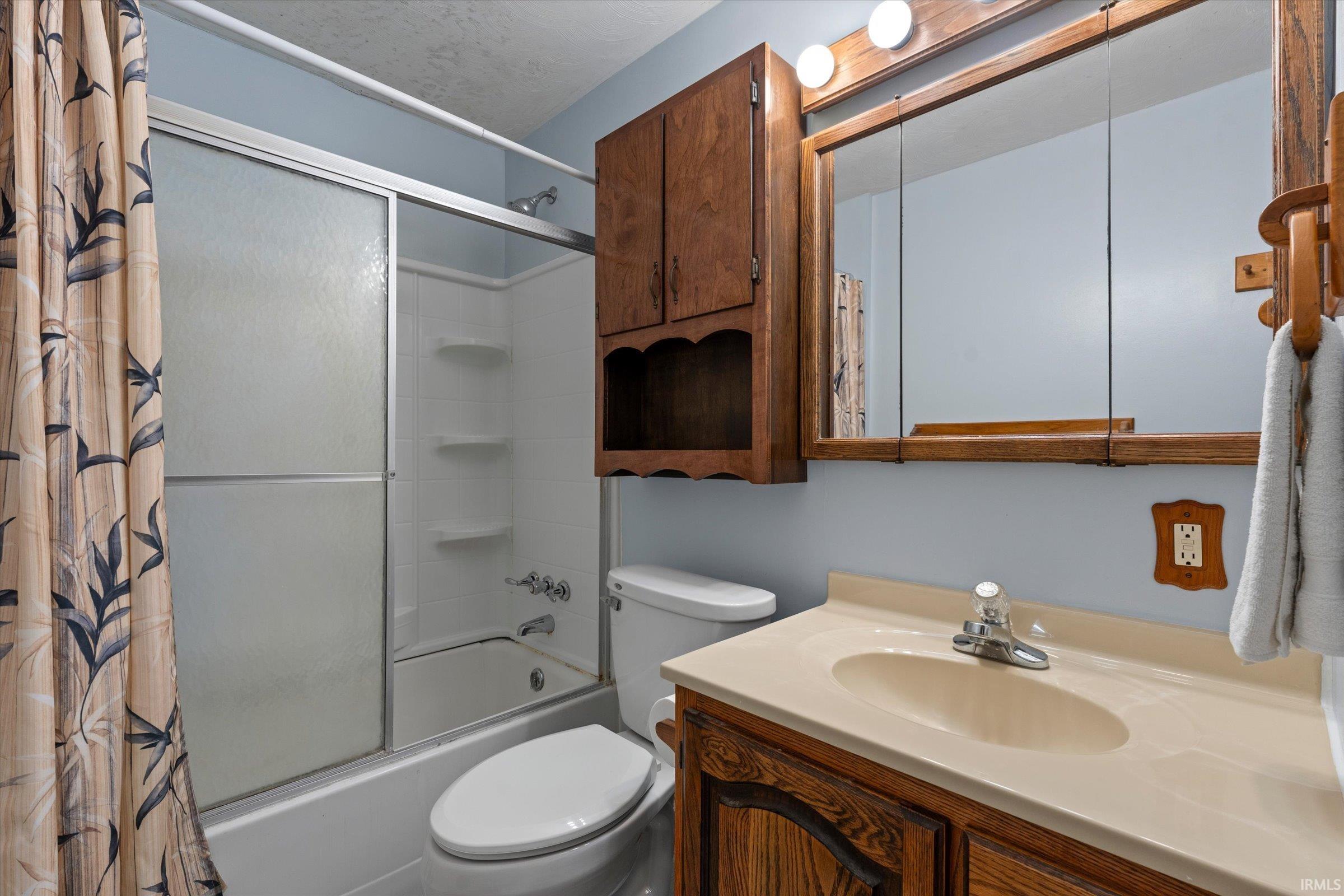 68 Sunnycrest Drive Osceola IN 46561
