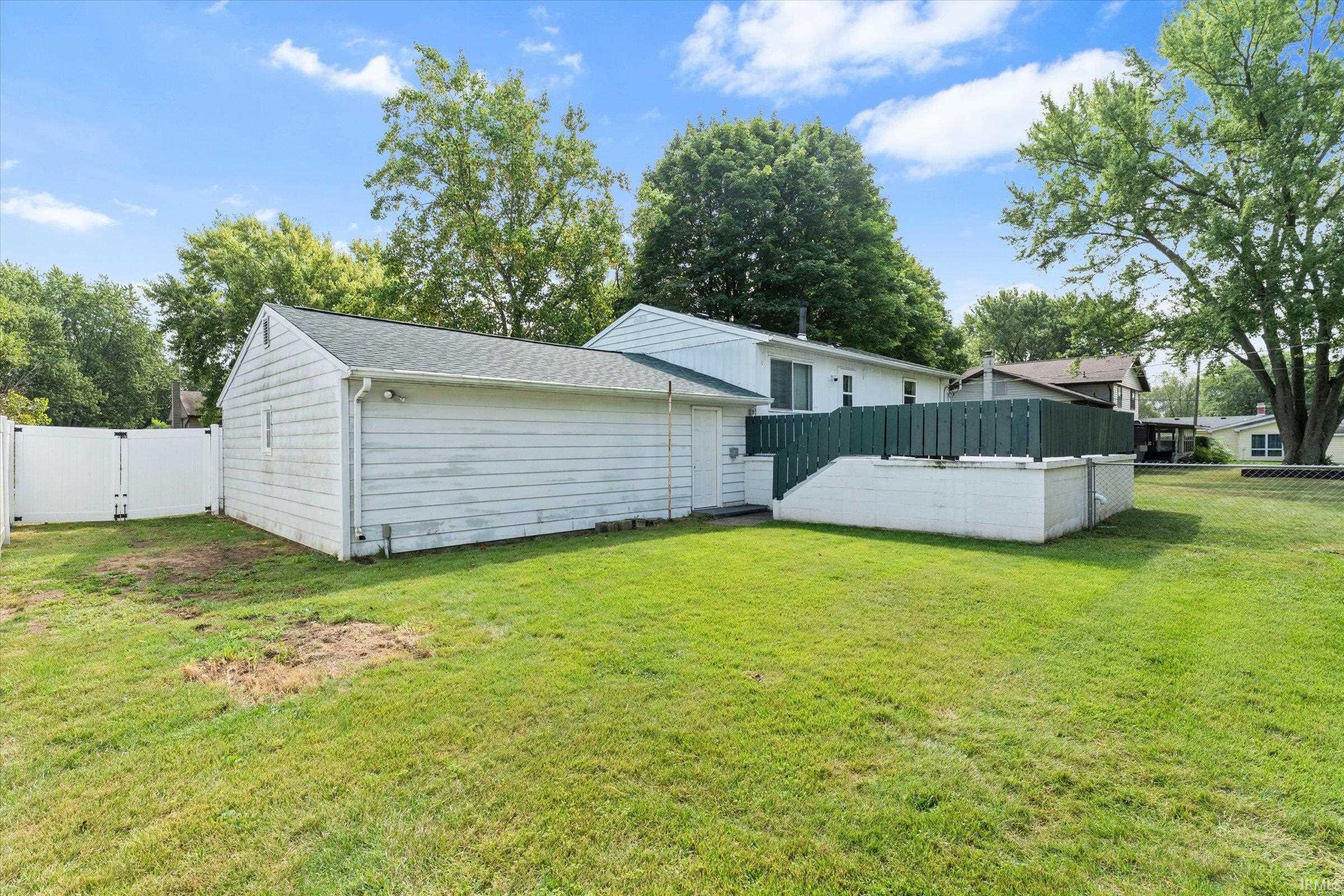 68 Sunnycrest Drive Osceola IN 46561
