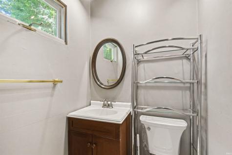 1824 Peachtree Lane South Bend IN 46617