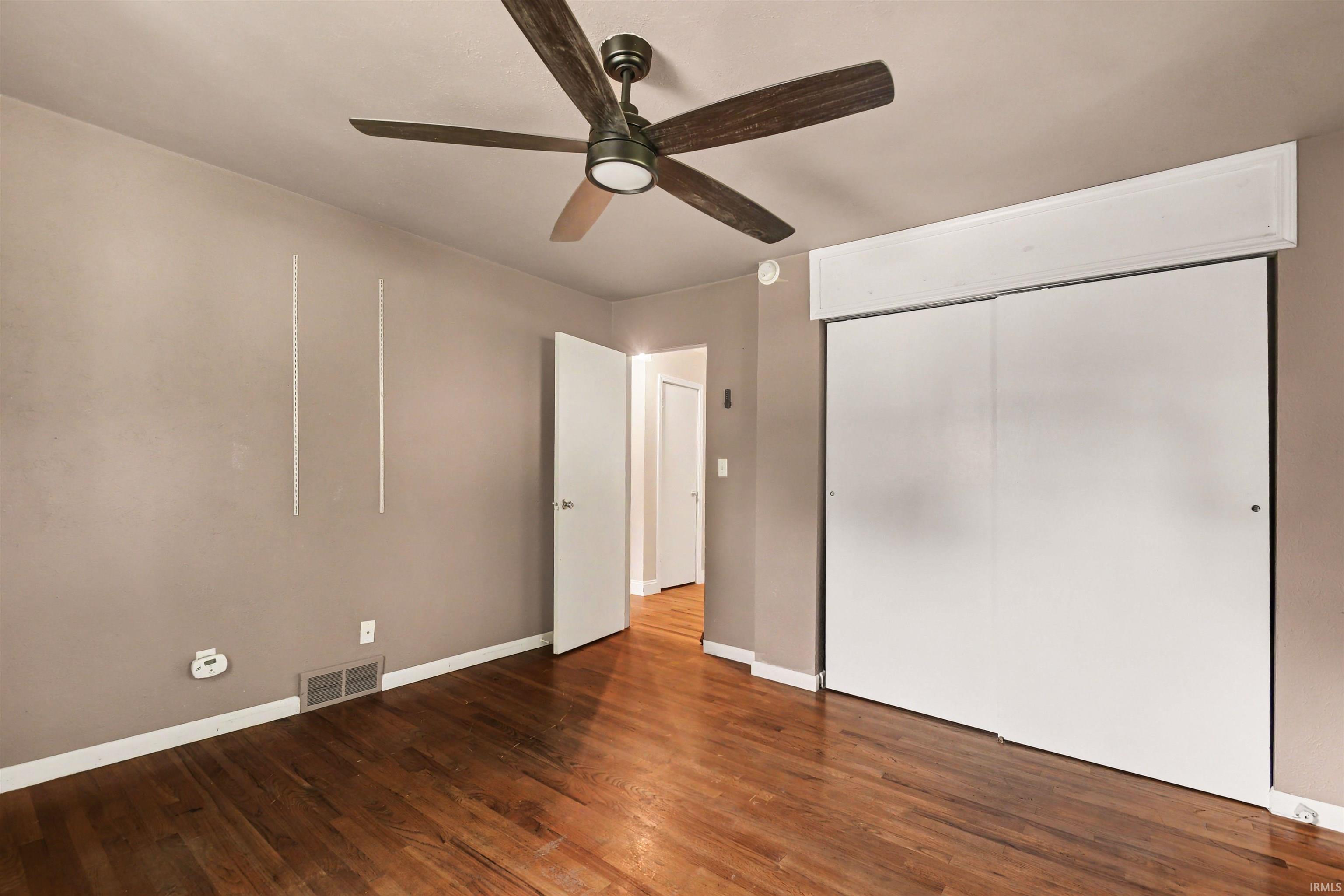 1824 Peachtree Lane South Bend IN 46617