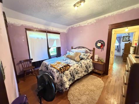 914 W Main Street Ellettsville IN 47429