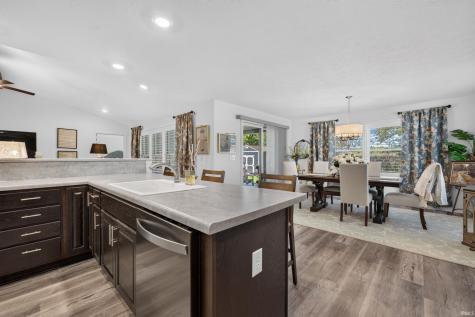1913 N Sandal Wood Drive Yorktown IN 47396