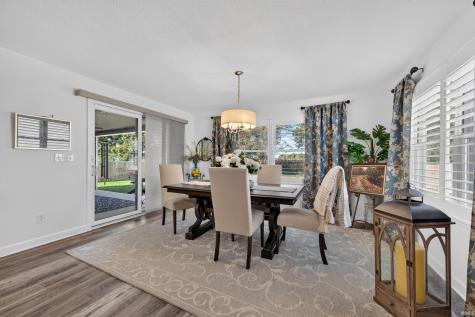 1913 N Sandal Wood Drive Yorktown IN 47396