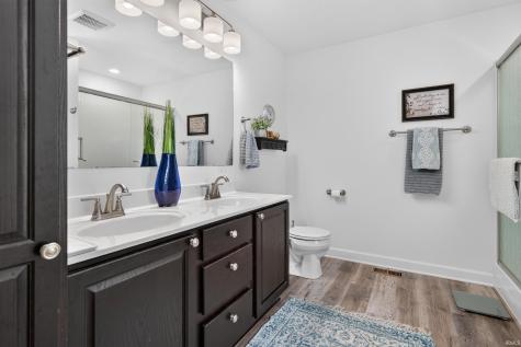 1913 N Sandal Wood Drive Yorktown IN 47396