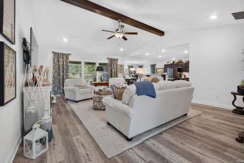 1913 N Sandal Wood Drive Yorktown IN 47396