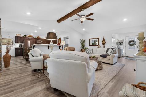 1913 N Sandal Wood Drive Yorktown IN 47396