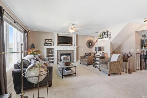 6836 King Lear Boulevard Fort Wayne IN 46818