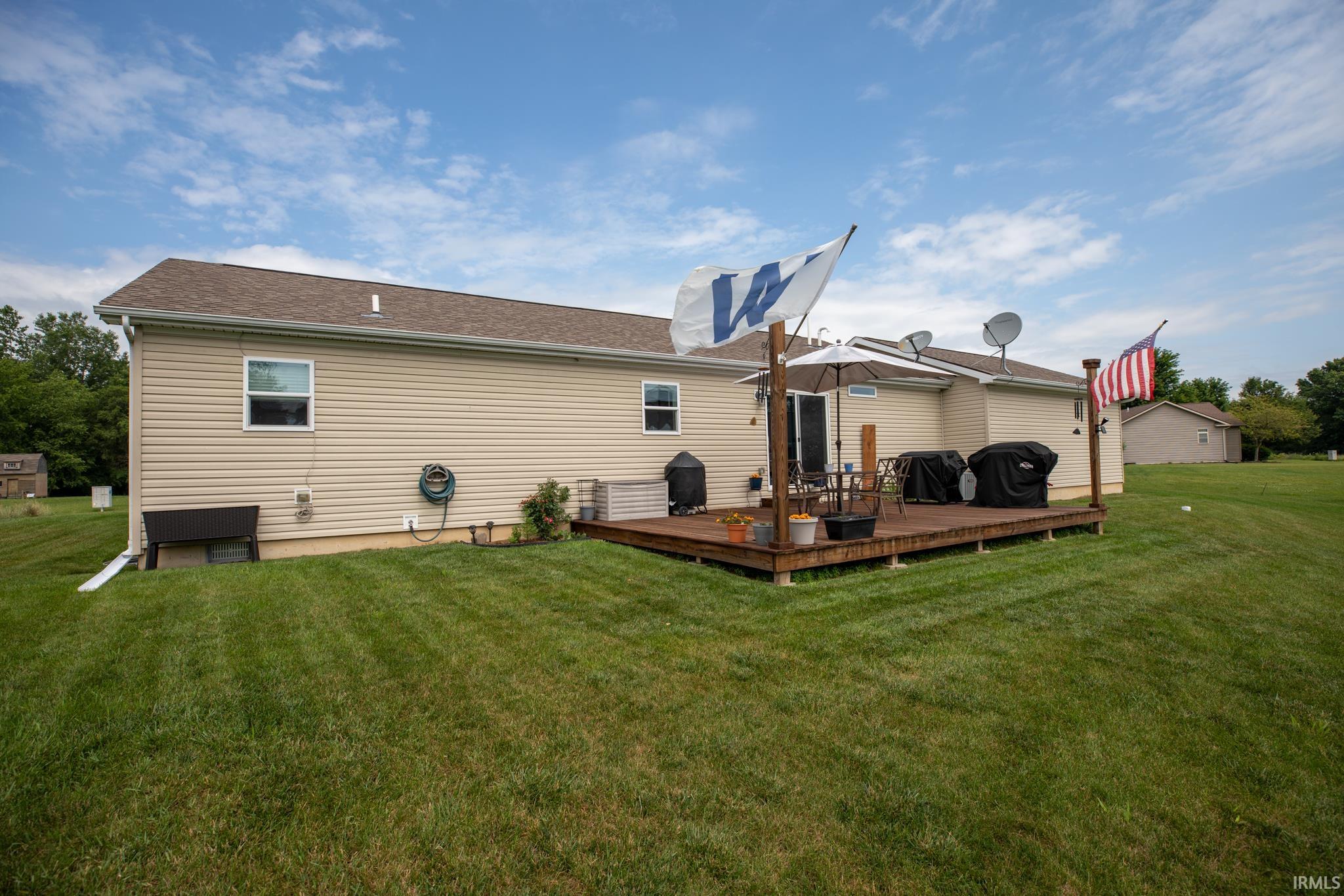 1169 E Portside Drive Warsaw IN 46582