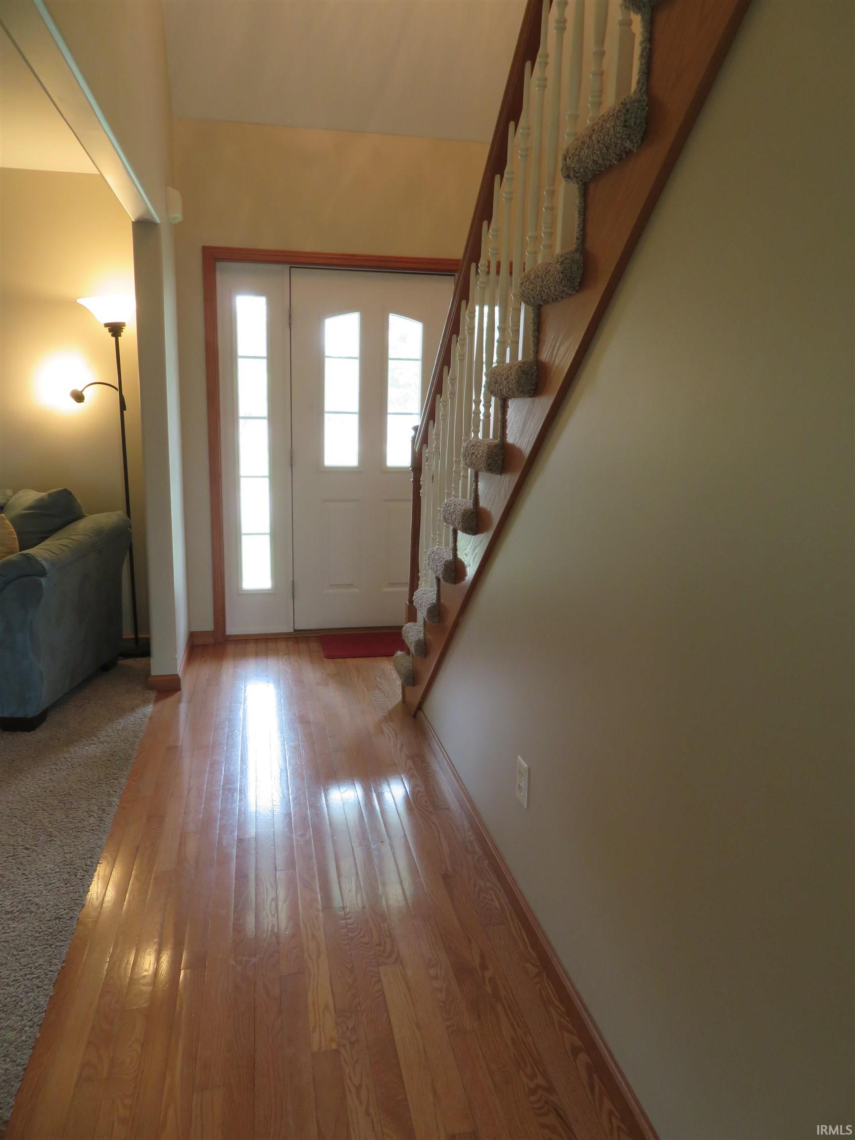 101 Hemsberd Street Middlebury IN 46540