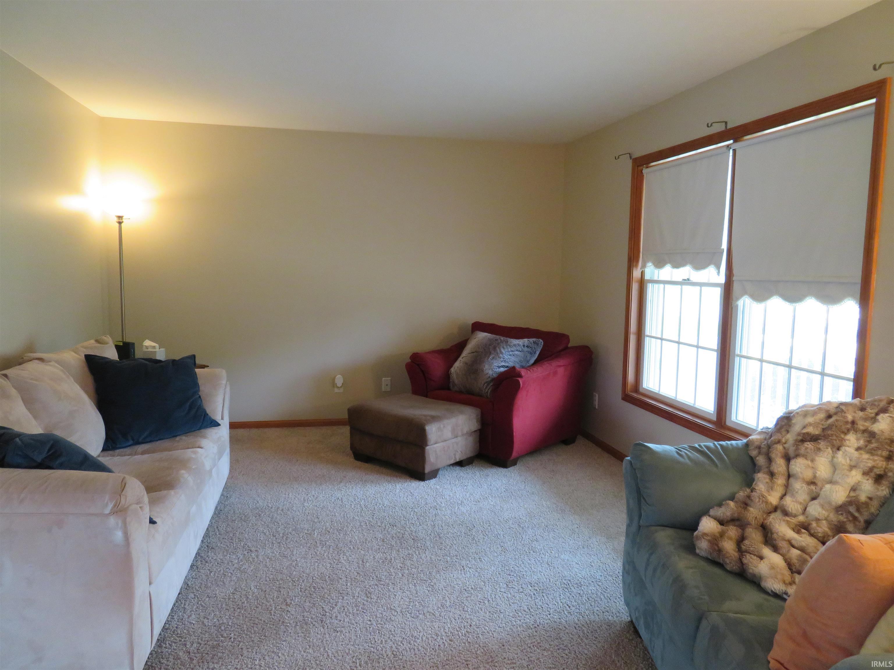 101 Hemsberd Street Middlebury IN 46540