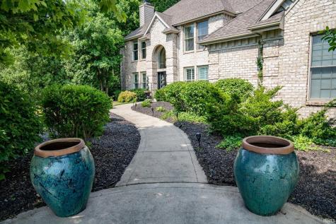 11130 Crosstree Court Fort Wayne IN 46814