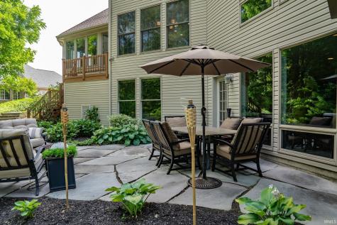11130 Crosstree Court Fort Wayne IN 46814